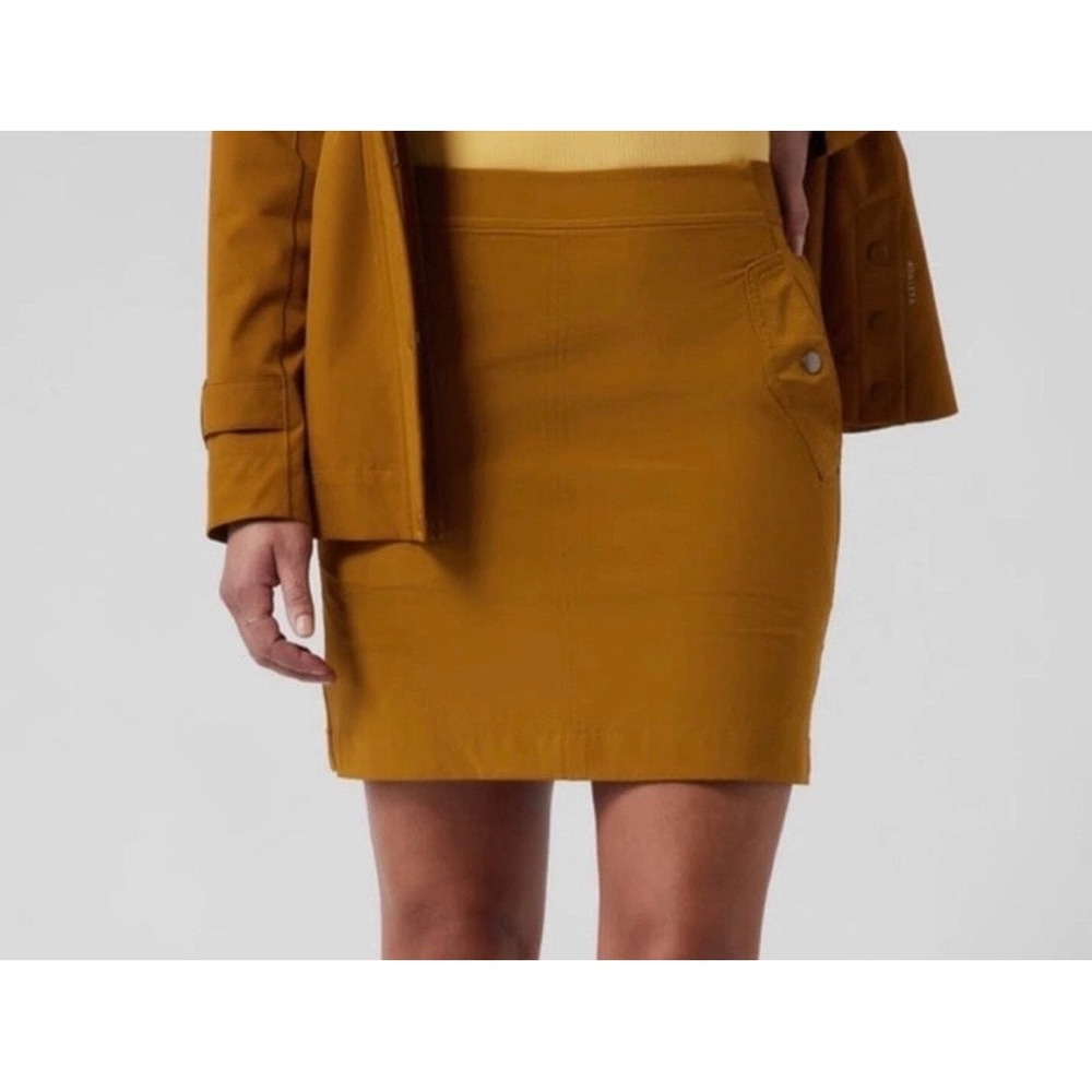 Athleta Skort Skirt Vienna Cargo Travel Athletic Mustard Yellow 4